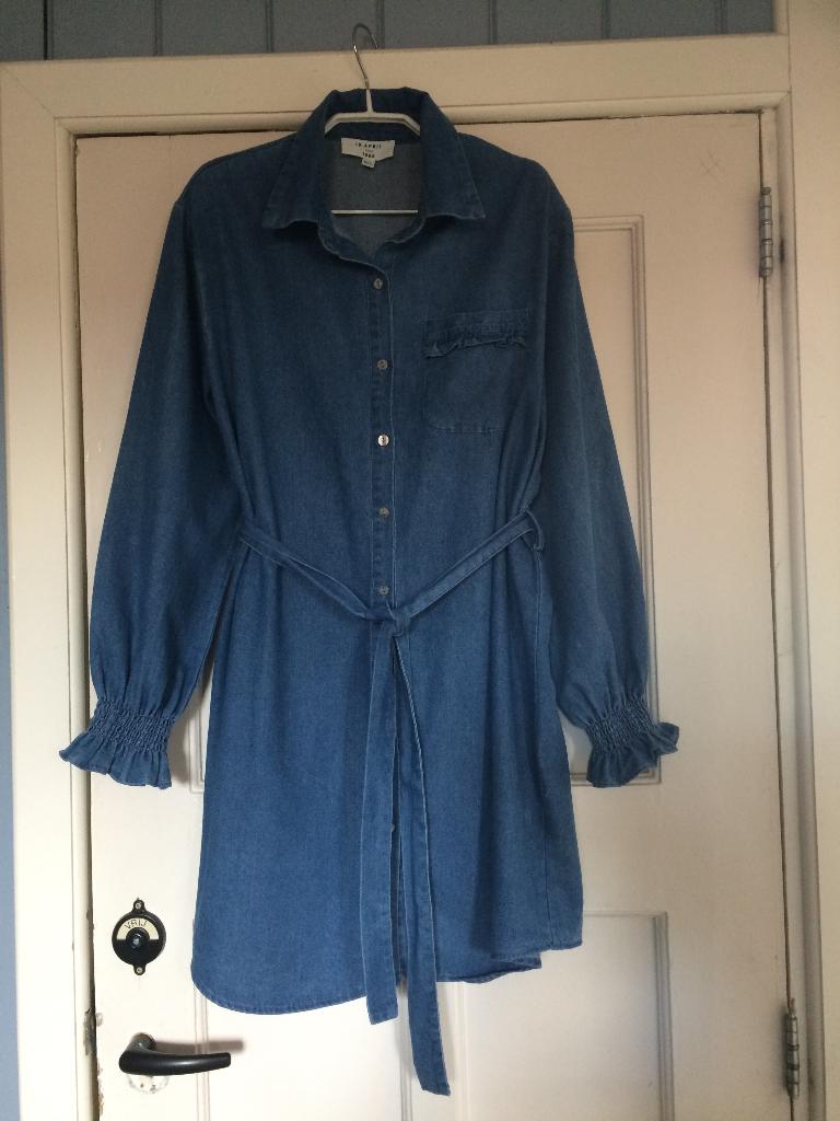 in april parijs 1986 maat M/L denim jurkje spijkerjurk ZGAN!, Maat 38/40 (M), In april Parijs, Blauw, Ophalen of Verzenden