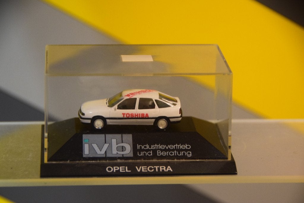 opel vectra  i  v  b, Hobby en Vrije tijd, Ophalen of Verzenden, Nieuw, Auto