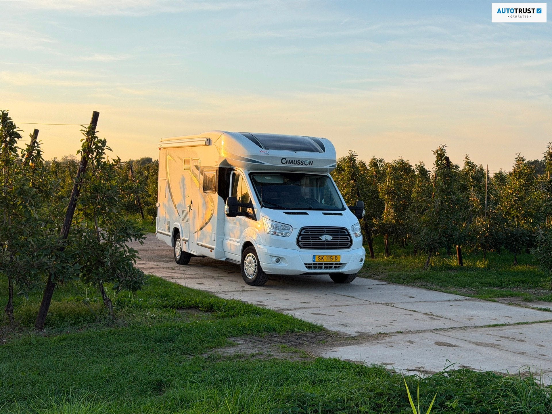 Chausson 616 5 ZITPLAATSEN / STAPELBED / HEFBED / FIETSENDRA