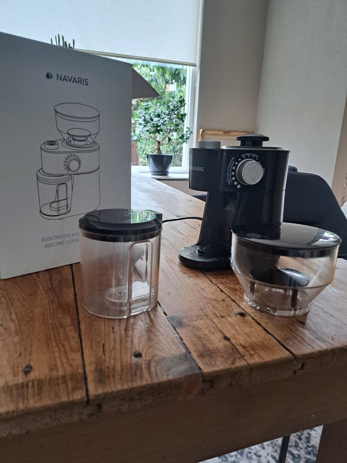 Zwarte Navaris Elektrische Koffiemolen - Zo goed als nieuw, Overige modellen, 10 kopjes of meer, Zo goed als nieuw, Koffiebonen