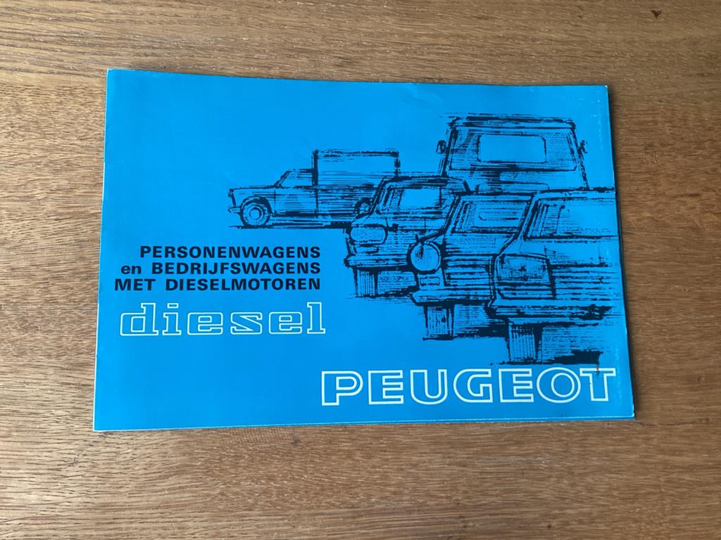 Peugeot Diesel Personen- en Bedrijfswagens Brochure 1971, Ophalen of Verzenden, Zo goed als nieuw, Peugeot