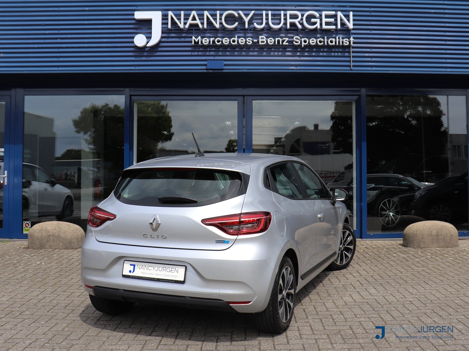 Renault Clio 1.6 E-Tech Hybrid 145 Equilibre | Automaat | Ai, 12 maanden, Gebruikt, Euro 6, 4 cilinders