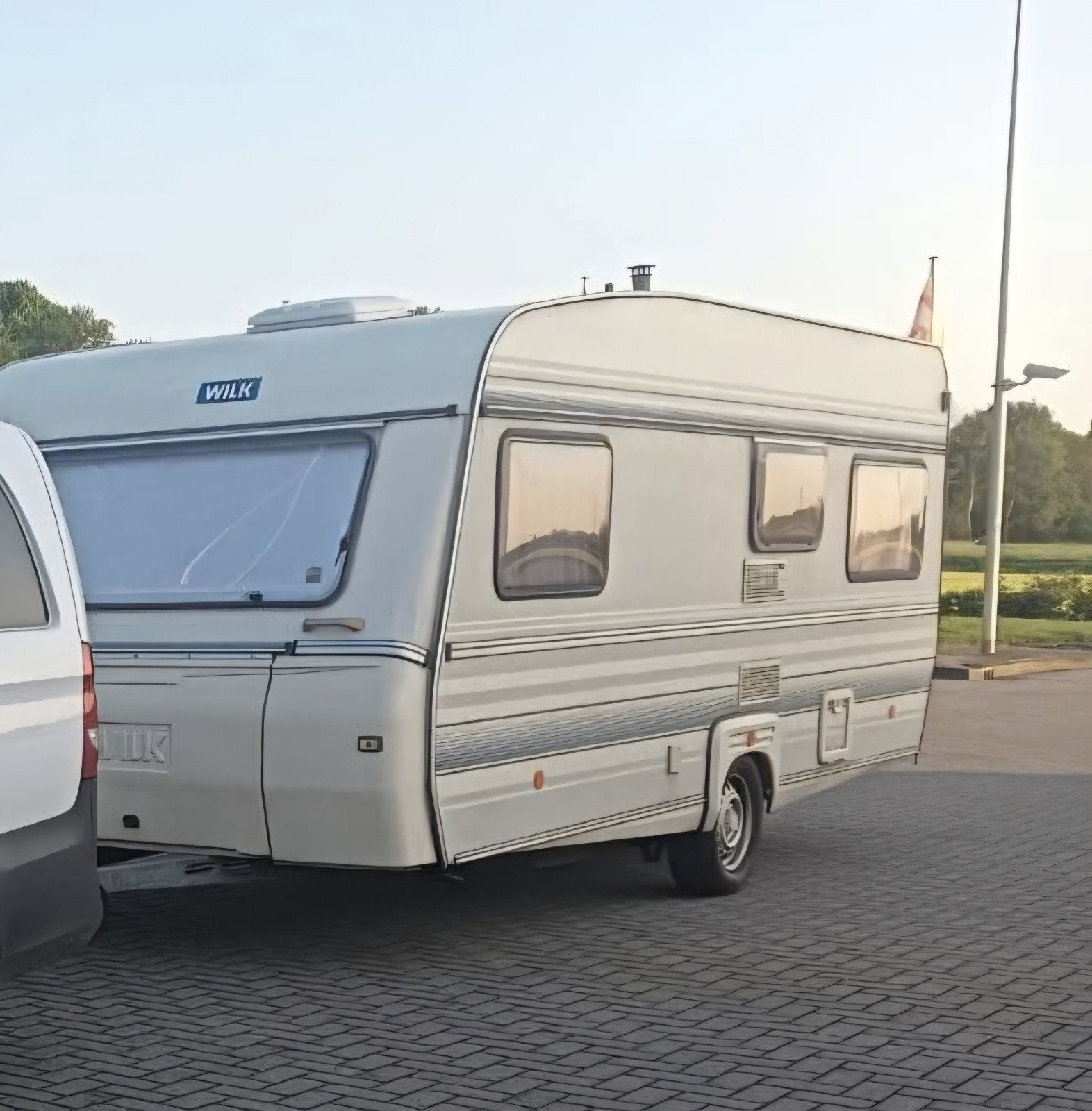 Te koop wilk 500-100, Vast bed, Rondzit, Luifel, 750 - 1000 kg