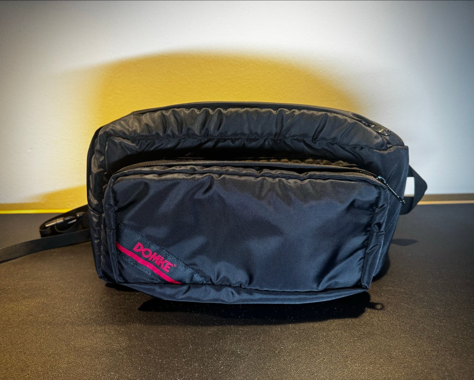 Domke Camera Sling Bag tas 6L | zwart | Zo goed als nieuw, Overige merken, Rugtas, Gevoerd, Ophalen of Verzenden