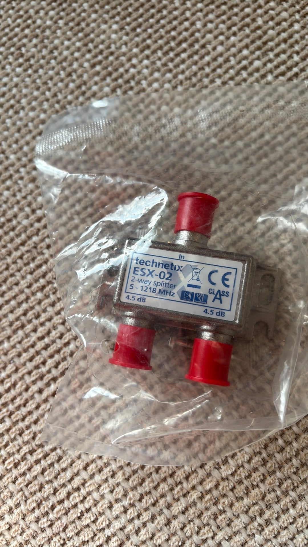 Te koop TECHNETIX ESX-02 VERDELER 2V 1.2GHZ MS, Ophalen, Nieuw, Minder dan 2 meter, Overige kabels