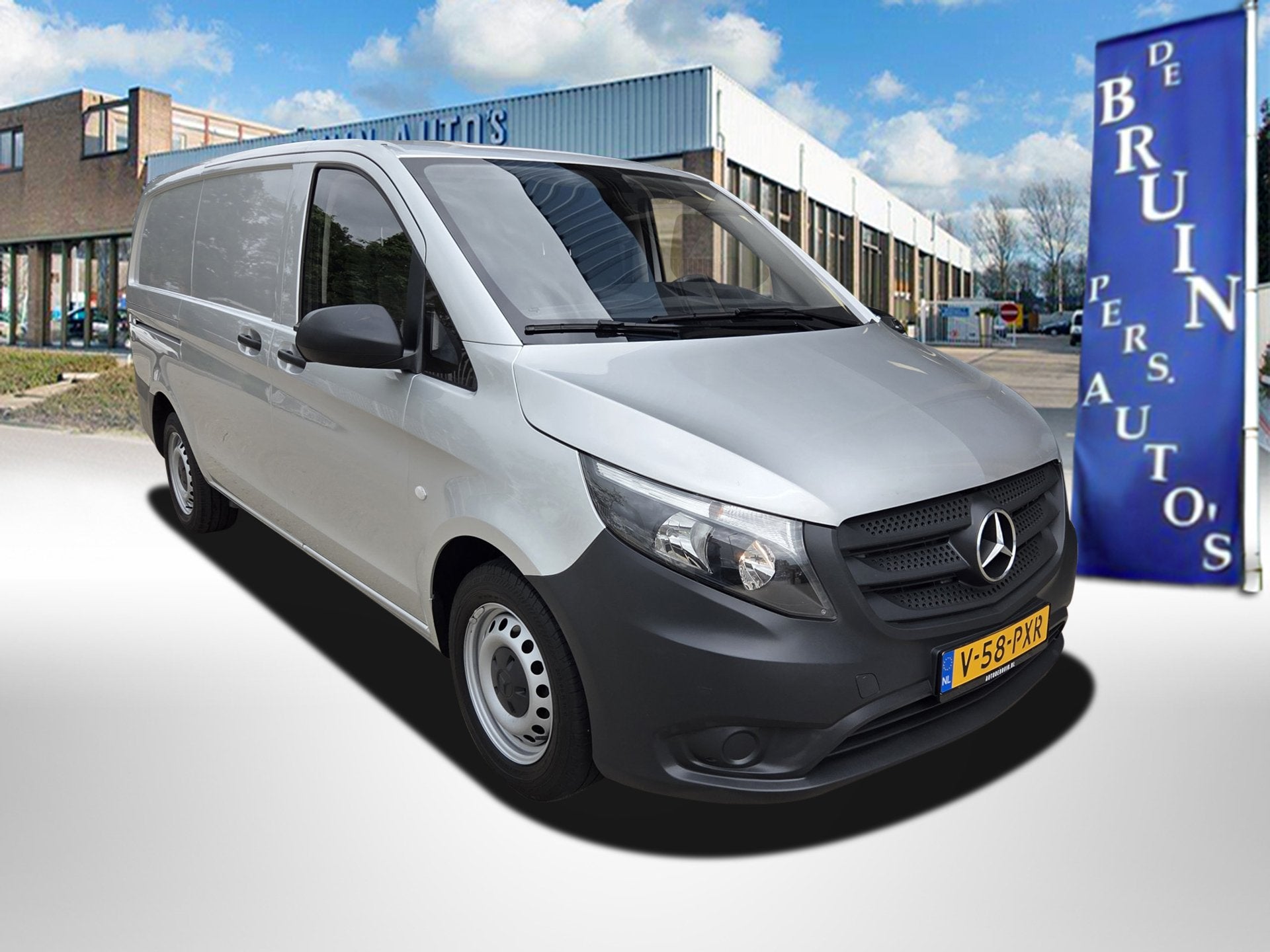 Mercedes-Benz Vito 110 CDI Lang Werkplaats inrichting Achter, Voorwielaandrijving, Gebruikt, 4 cilinders, 1750 cc