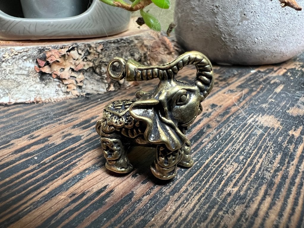 Olifant hanger messing oosters lucky kettinghanger, Overige materialen, Verburgt Vintage, Nieuw, Ophalen of Verzenden