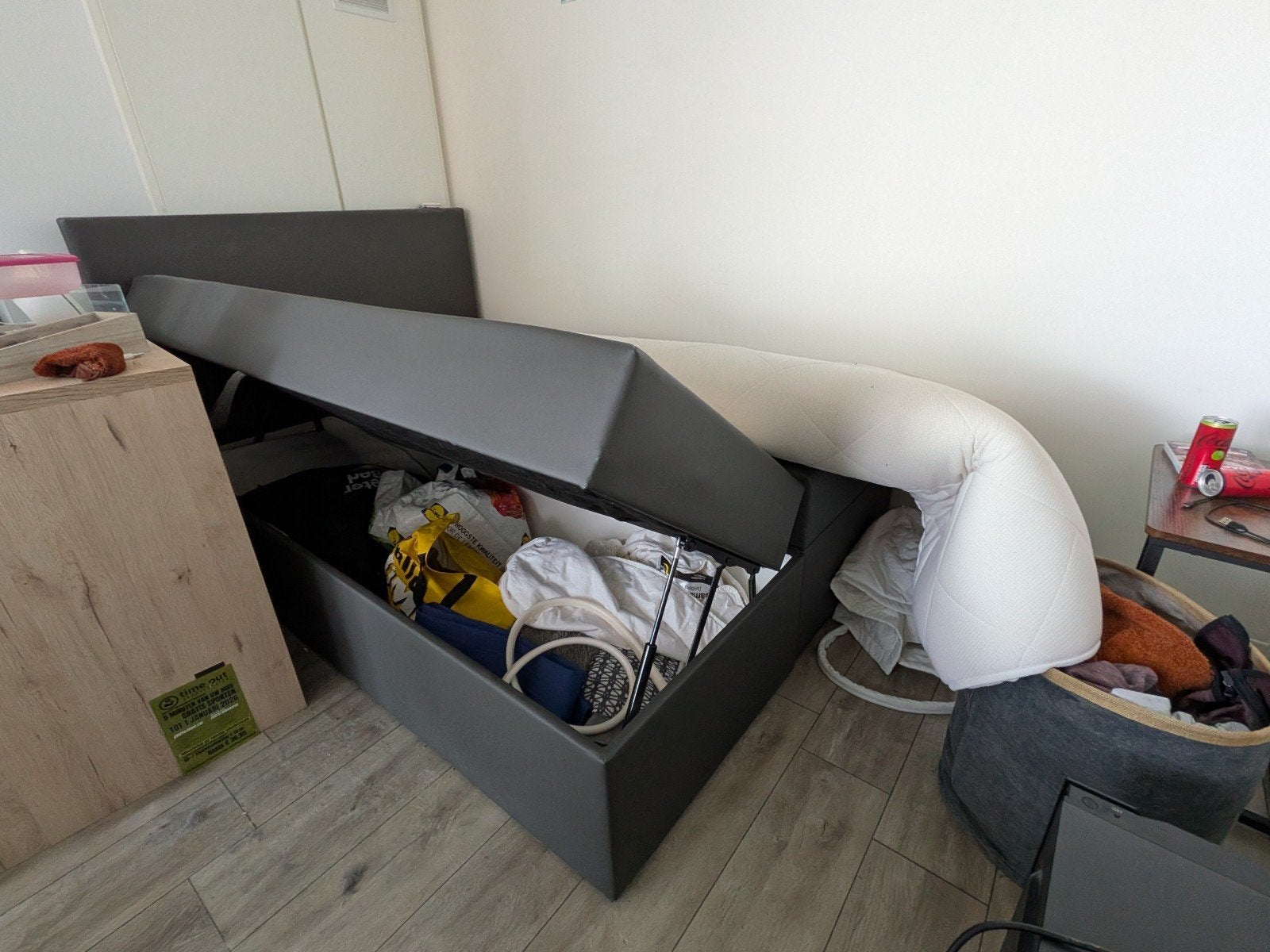 Leenbakker Varena Boxspring met opbergruimte en hoofdbord, Ophalen, Tweepersoons, 140 cm