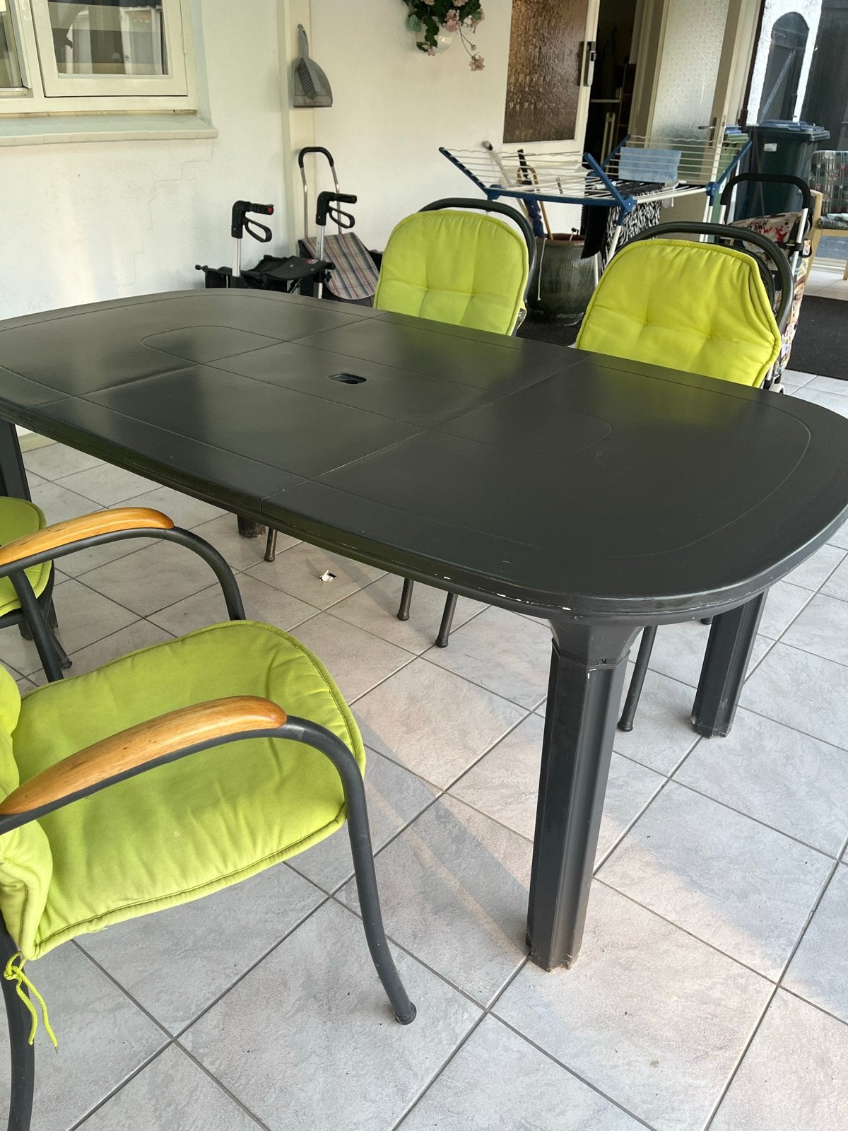 Tuinset met 4 stoelen en tafel, Tuin en Terras, 4 zitplaatsen, Kunststof, Gebruikt, Eettafel