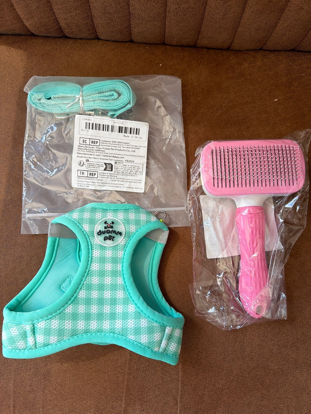Nieuw kattenharnas met riem + kattenborstel – ongebruikt, Dieren en Toebehoren, Ophalen of Verzenden, Nieuw