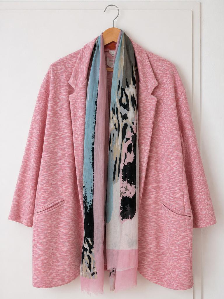 Roze Ambika jas met Sjaal - Maat M, Ophalen of Verzenden, Zo goed als nieuw, Roze