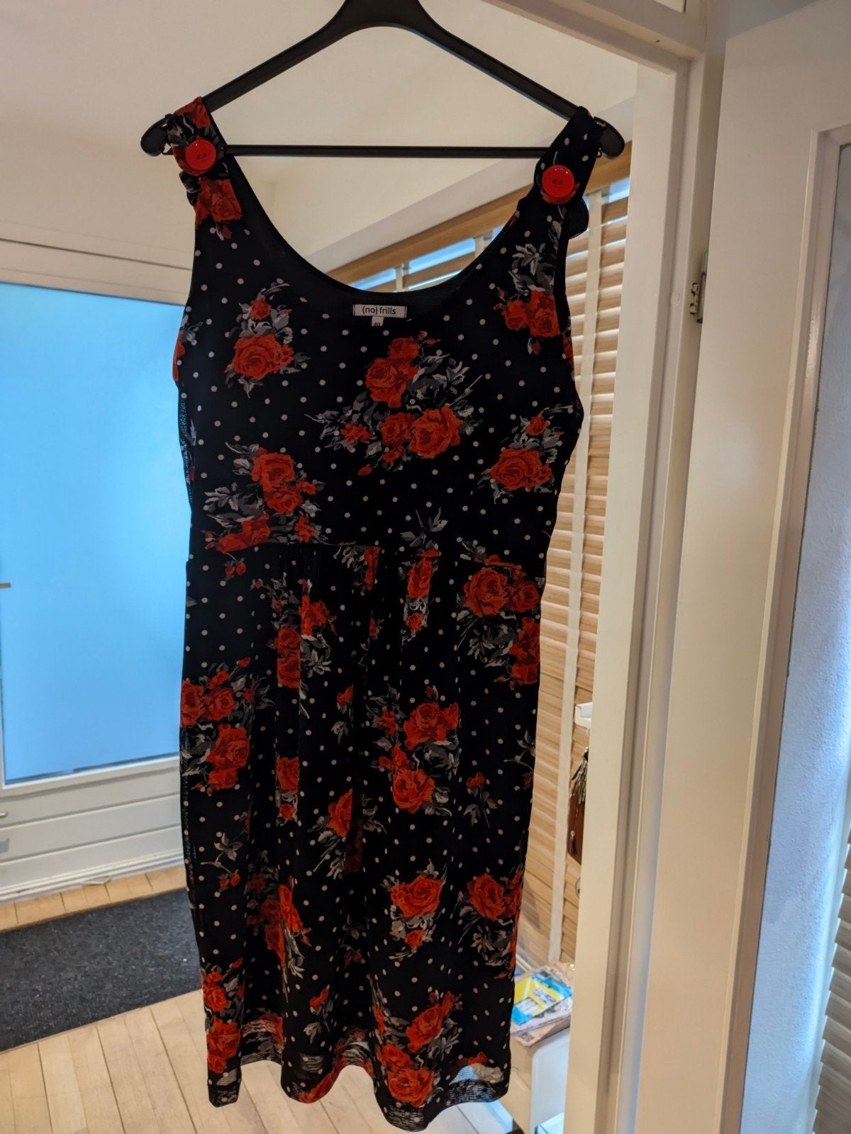 Damesjurk maat L met rozen. Halloween / Dia de los muertos, Zwart, Maat 42/44 (L), Ophalen of Verzenden, Zo goed als nieuw