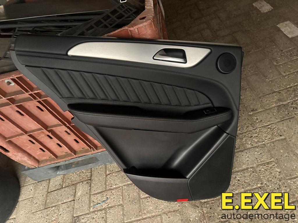 Leder Deurpaneel Links achter Mercedes GLE 43 Coupe 2015-19, Auto-onderdelen, Interieur en Bekleding, Mercedes-Benz, Gebruikt