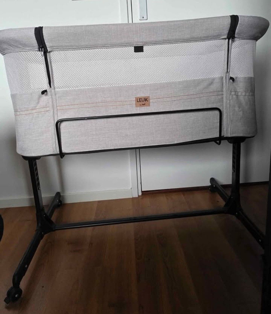 Leuk by TWF Co-sleeper / Wiegje - Zo goed als nieuw, Kinderen en Baby's, Babywiegjes en Ledikanten, Ophalen, Zo goed als nieuw