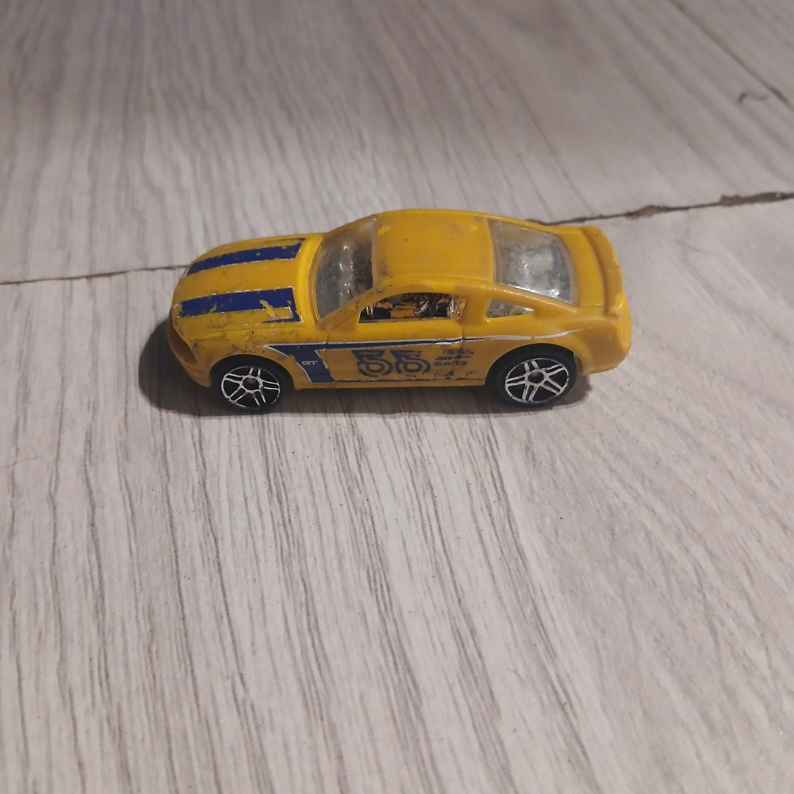 Hot Wheels Ford Mustang GT Geel - Gebruikt Speelgoedauto, Ophalen, Gebruikt, Overige typen