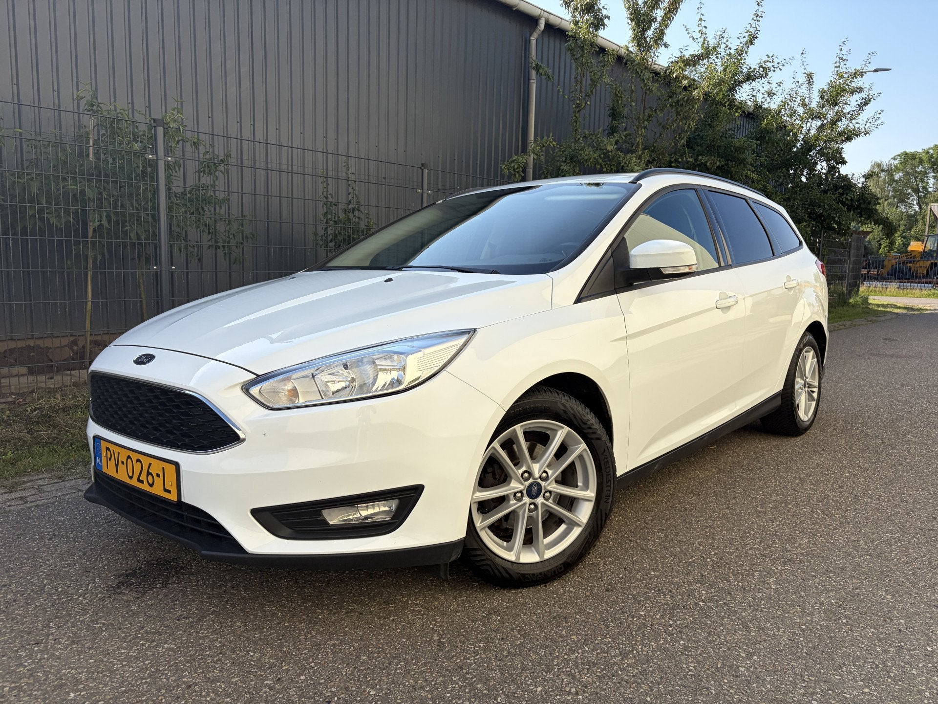Ford FOCUS Wagon 1.0 Lease Edition / AIRCO / NAVI / CRUISE, Gebruikt, Euro 6, Wit, Origineel Nederlands