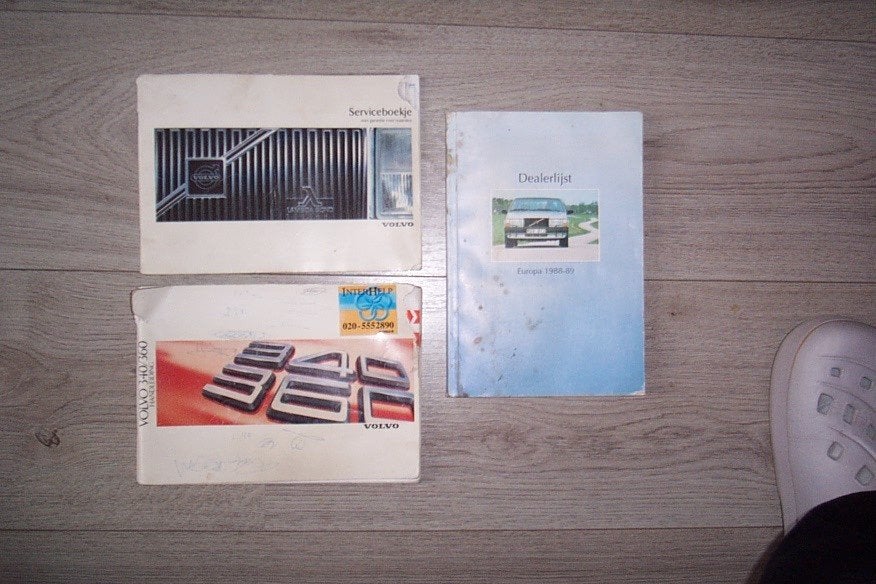 Compleet mapje boekjes VOLVO 340/360   1983/1989, Auto diversen, Handleidingen en Instructieboekjes, Ophalen of Verzenden