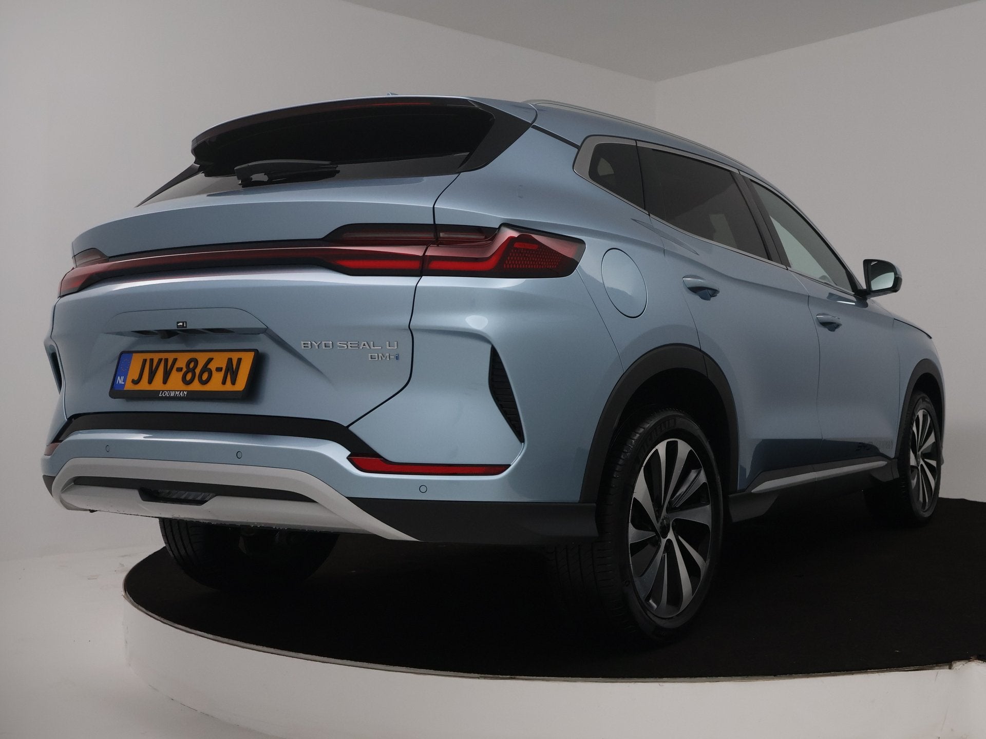 BYD SEAL U 1.5 DM-i FWD Boost | Origineel NL! | NAP! | Panor, 12 maanden, Seal U, 1498 cc, 4 cilinders