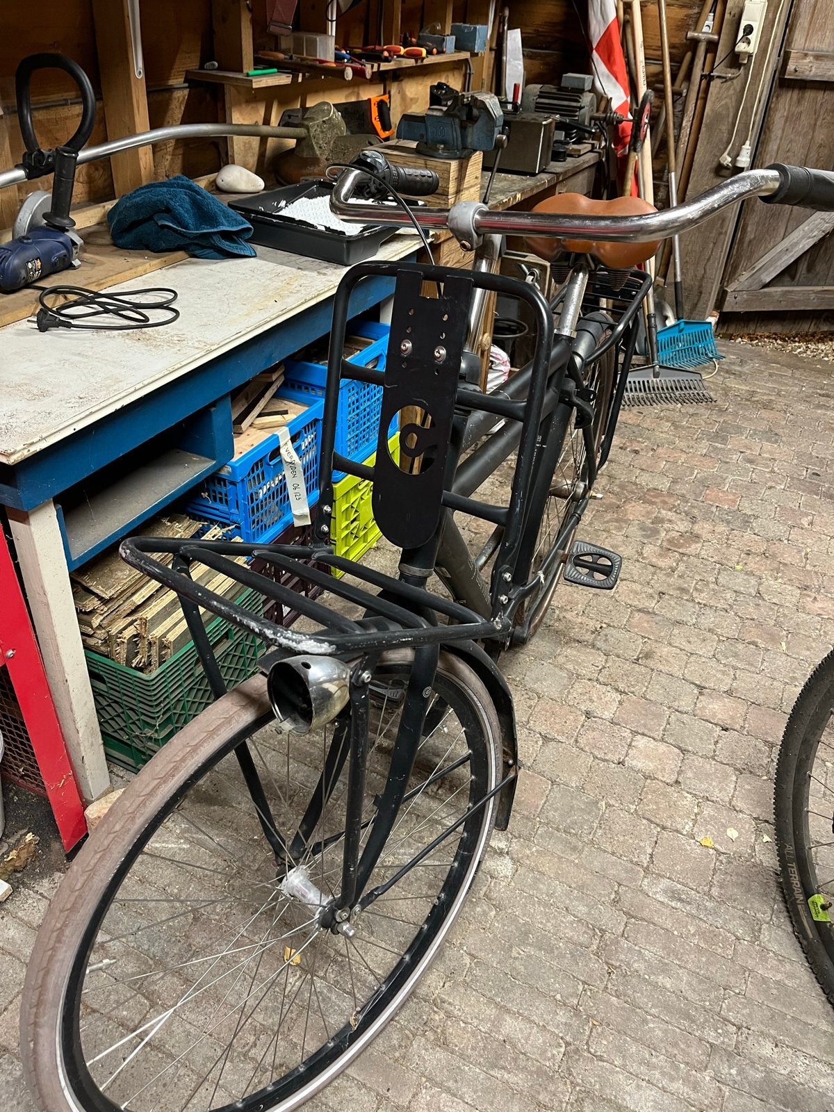 Cortina Transportfiets met voordrager en bruin zadel, Fietsen en Brommers, Terugtraprem, Gebruikt, Versnellingen, 53 tot 57 cm
