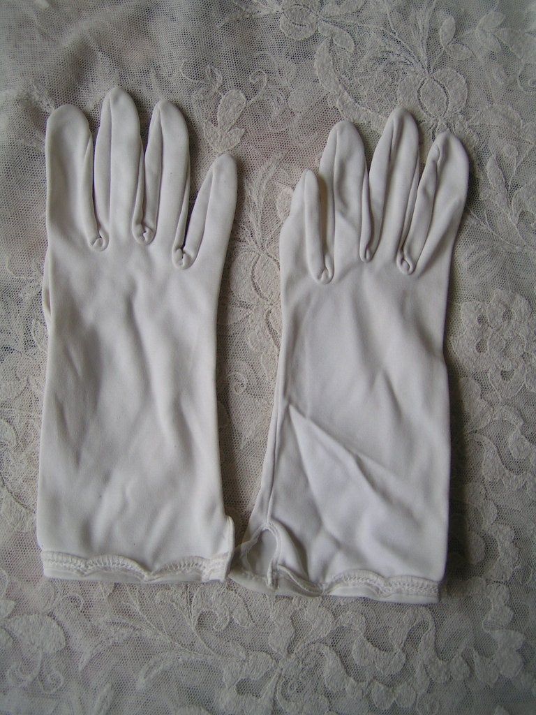 handschoentjes Heilige Communie nr YY 336, Verzenden