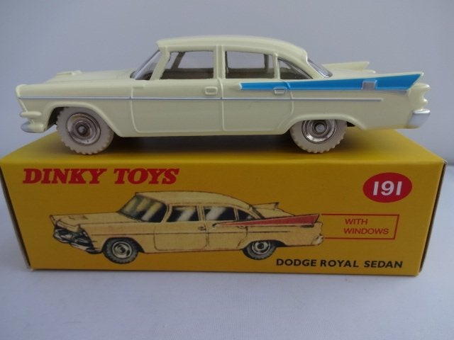 Dodge Royal Sedan beige / blauw nr: 191 van Dinky Toys 1:43, Ophalen of Verzenden, Nieuw, Auto, Dinky Toys