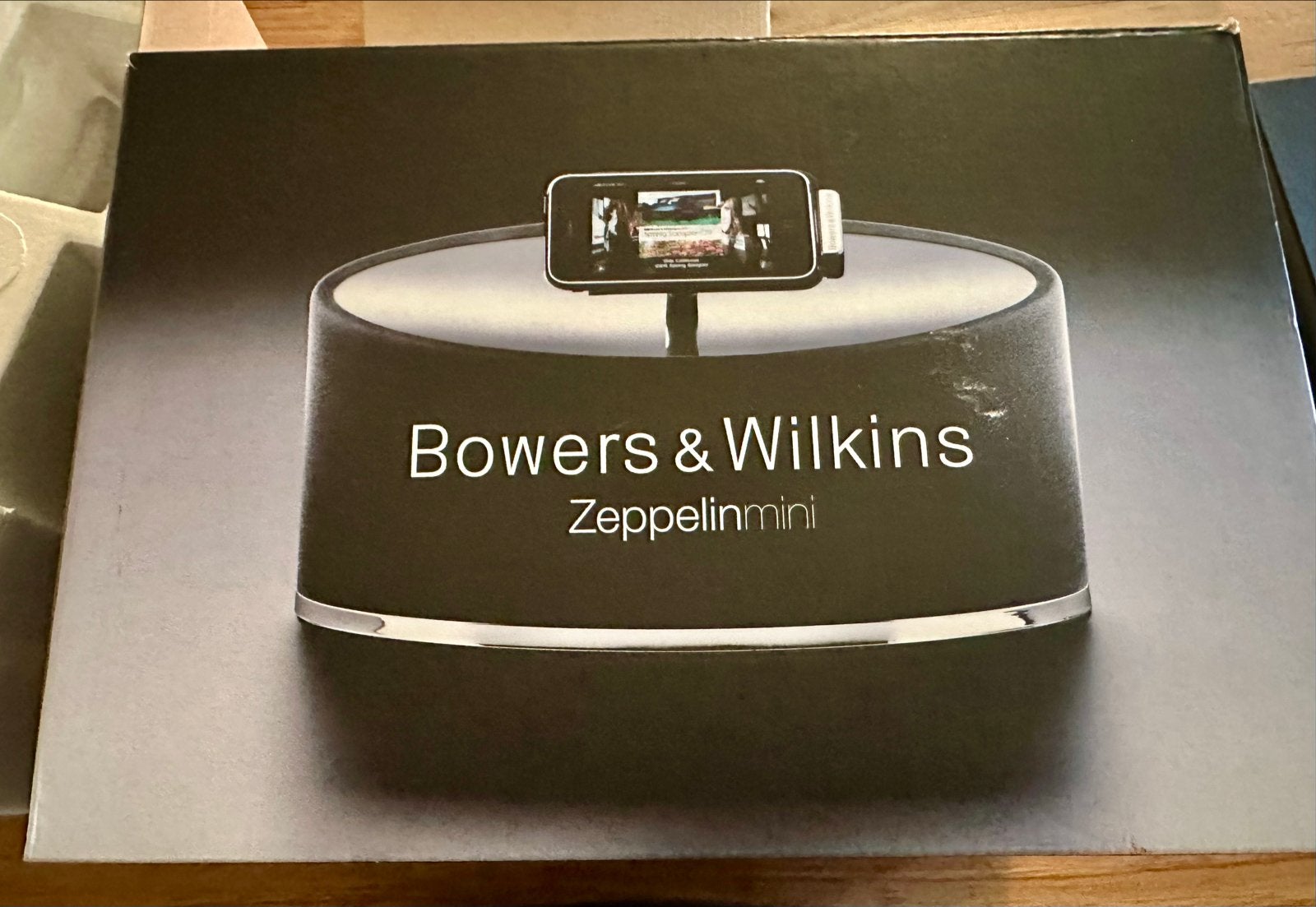 Bowers & Wilkins Zeppelin Mini iPod Docking Station, Overige merken, Draagbaar, Ophalen of Verzenden, Zo goed als nieuw