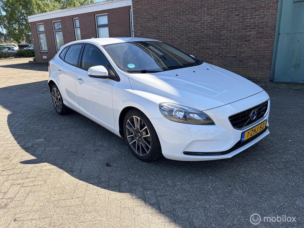 Volvo V40 2.0 D4, Auto's, Volvo, Voorwielaandrijving, Euro 5, Gebruikt, Wit