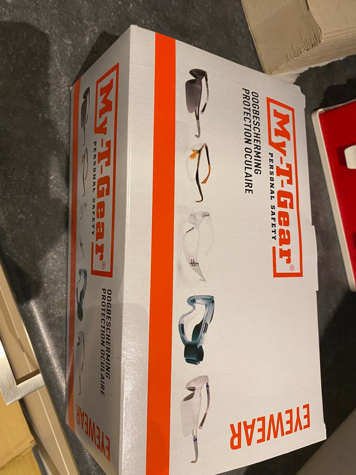 Doos veiligheidsbrillen, Verzenden, Nieuw