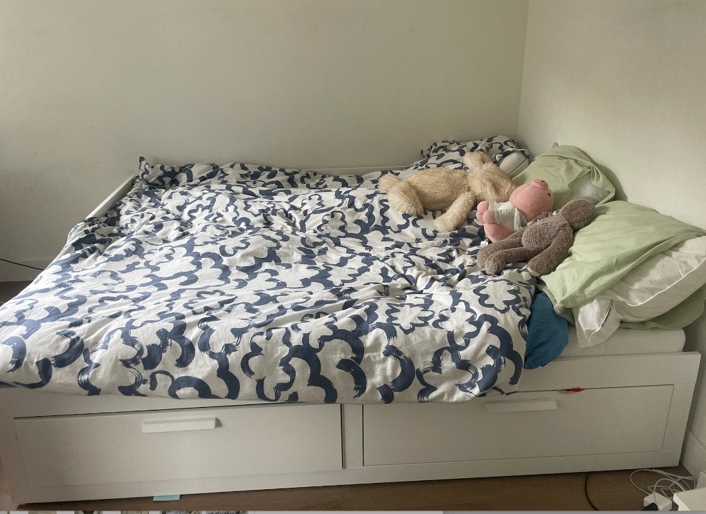 IKEA: Single Bed to Double Bed + Mattres, Ophalen, Zo goed als nieuw, Eenpersoons, Hout