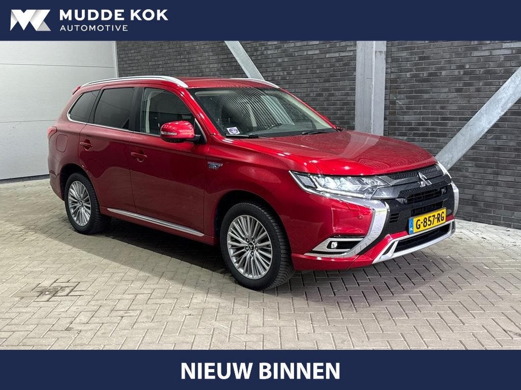 Mitsubishi Outlander 2.4 PHEV Intense | Camera | Keyless | T, Auto's, Mitsubishi, Bedrijf, Te koop, Outlander, 4x4, ABS, Achteruitrijcamera