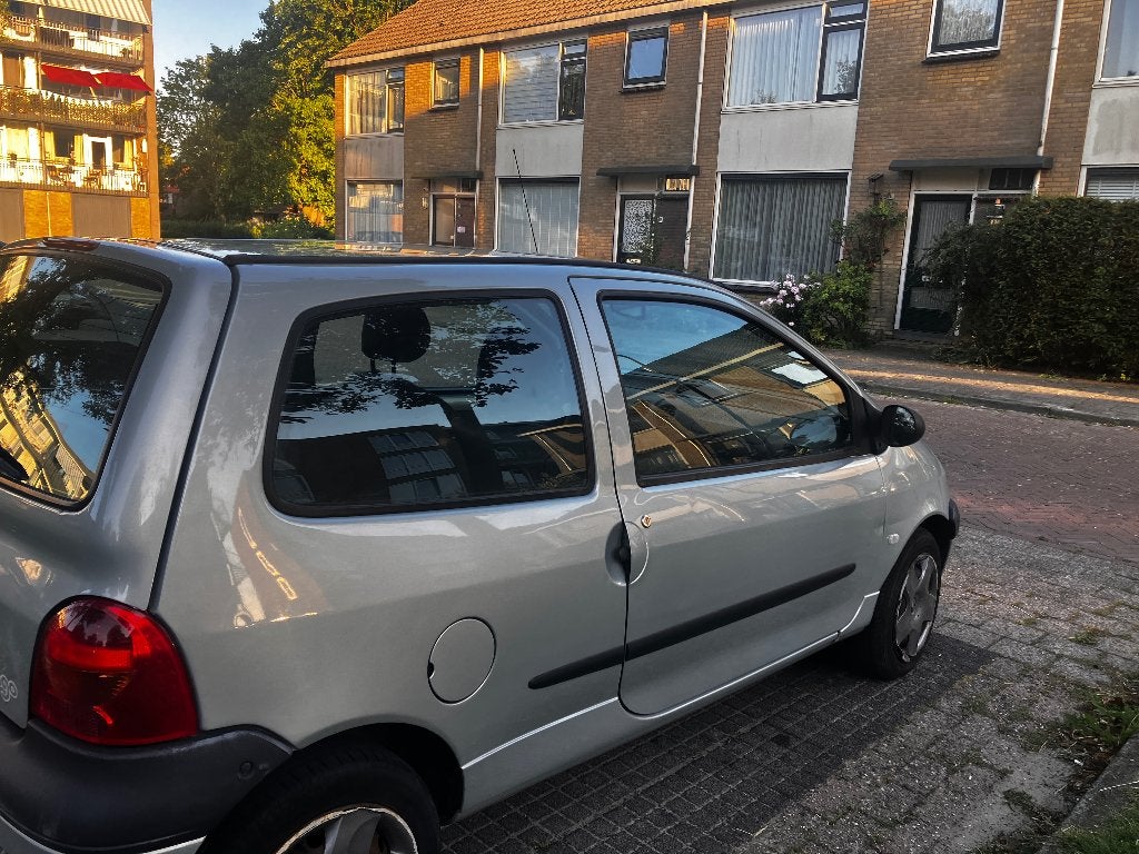 Renault Twingo 1.2 2006 Grijs, APK tot 17-6-2027, Voorwielaandrijving, Twingo, 600 kg, 4 cilinders