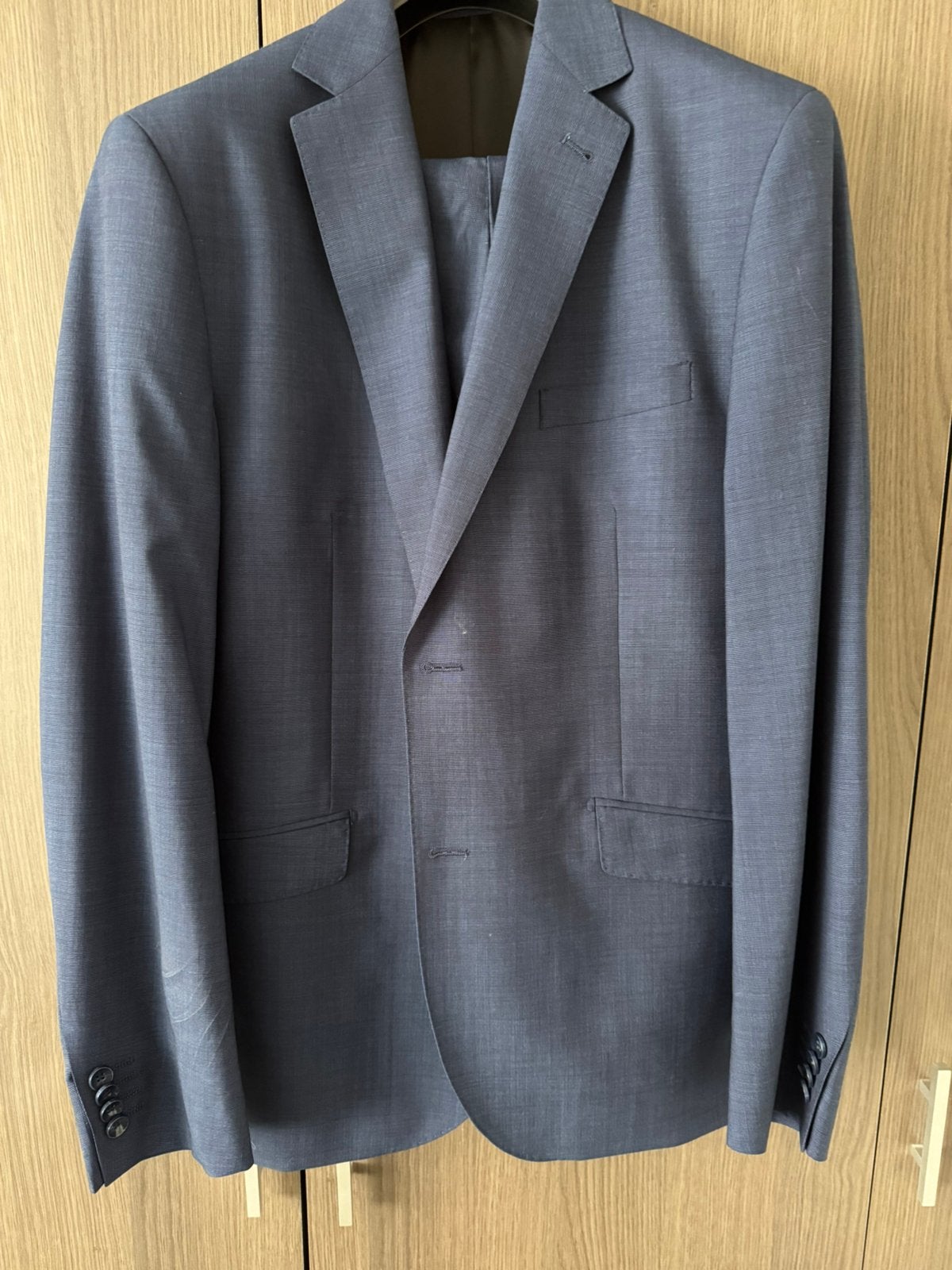 Donkerblauw herenpak Luigi – maat 50 – zo goed als nieuw, Ophalen of Verzenden, Zo goed als nieuw, Maat 48/50 (M), Blauw