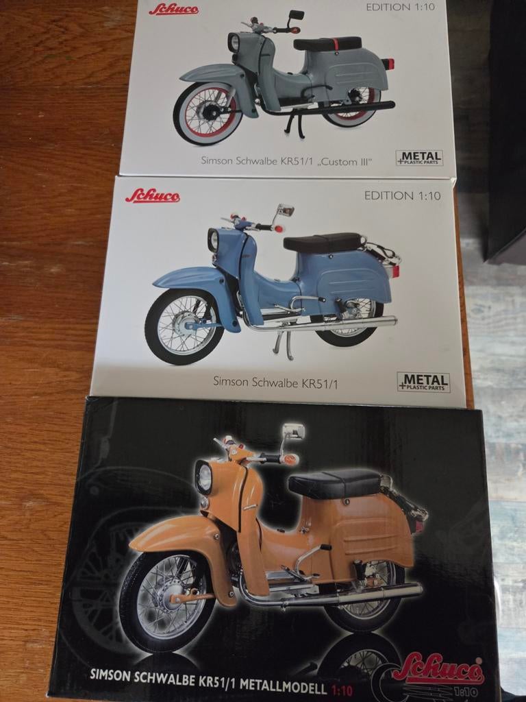 Simson schwalbe kr51/1 schuco 1:10 modelbrommer, Ophalen of Verzenden, Zo goed als nieuw, 1:9 t/m 1:12, Motor