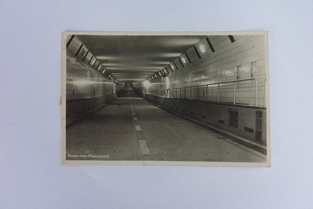 Rotterdam Maastunnel 1952, Verzamelen, Ophalen of Verzenden, 1940 tot 1960, Gelopen, Zuid-Holland