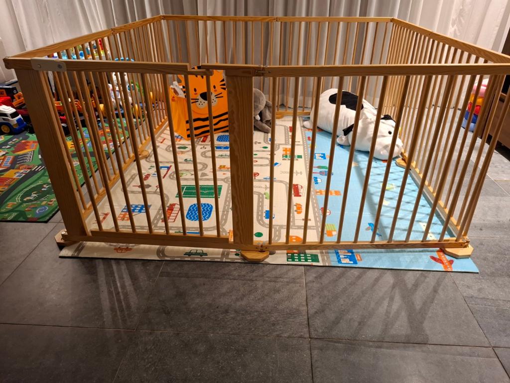 Houten babybox / speelbox - Ruim en veilig, Ophalen, Gebruikt, Vierkant