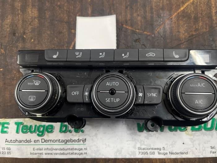 Kachel Bedieningspaneel van een Volkswagen Golf, Auto-onderdelen, Gebruikt, -, Volkswagen, -