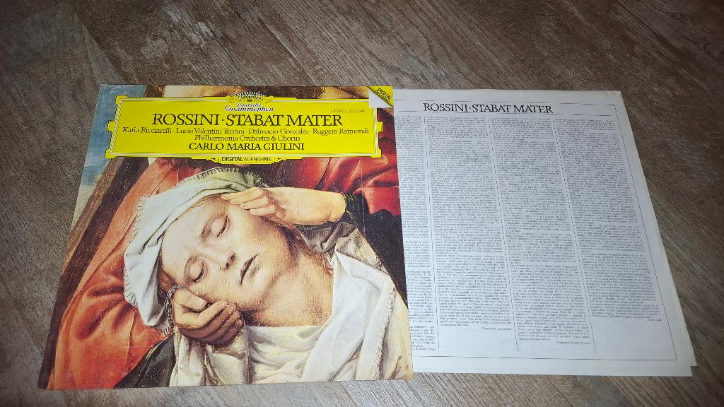 Rossini: Stabat Mater / Giulini, Ricciarelli, Philharmonia, Kamermuziek, Ophalen of Verzenden, Zo goed als nieuw, 12 inch