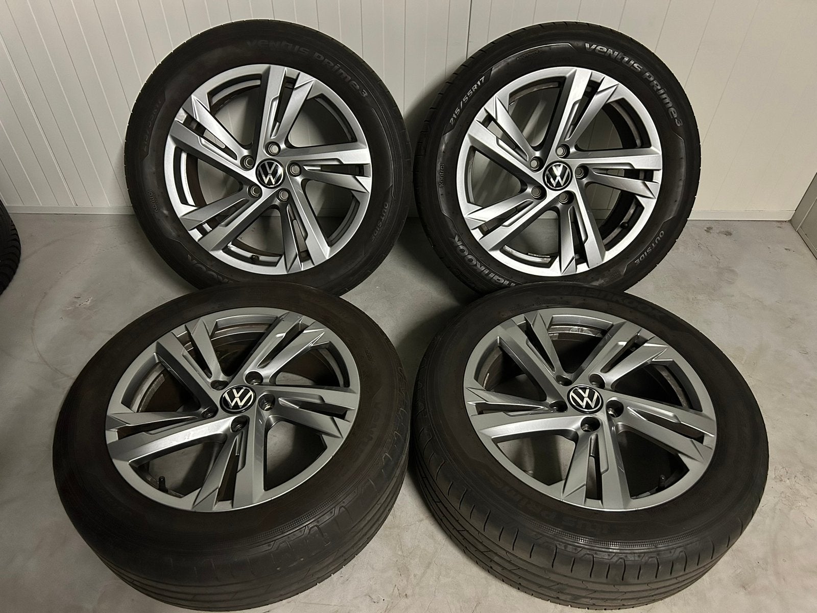 Originele VW T-Roc Passat 17 inch Valencia Hankook zomer, Ophalen, Banden en Velgen, 17 inch, VW