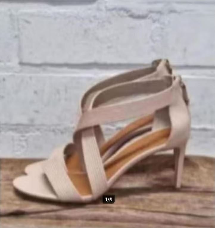 WHAT FOR - Mooie Leren sandalen met hak maat 38 - Nieuwstaat, Kleding | Dames, Pumps, Ophalen of Verzenden, Zo goed als nieuw