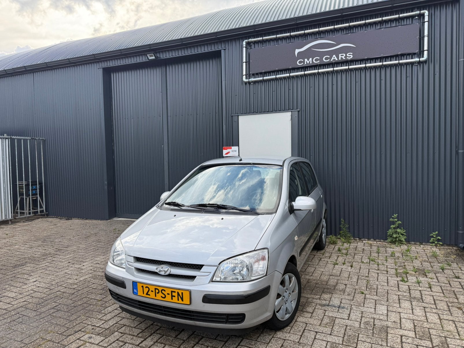 Hyundai Getz 1.3 5DRS LAGEKM!! + NAP!!, Voorwielaandrijving, 40 €/maand, 4 cilinders, Origineel Nederlands