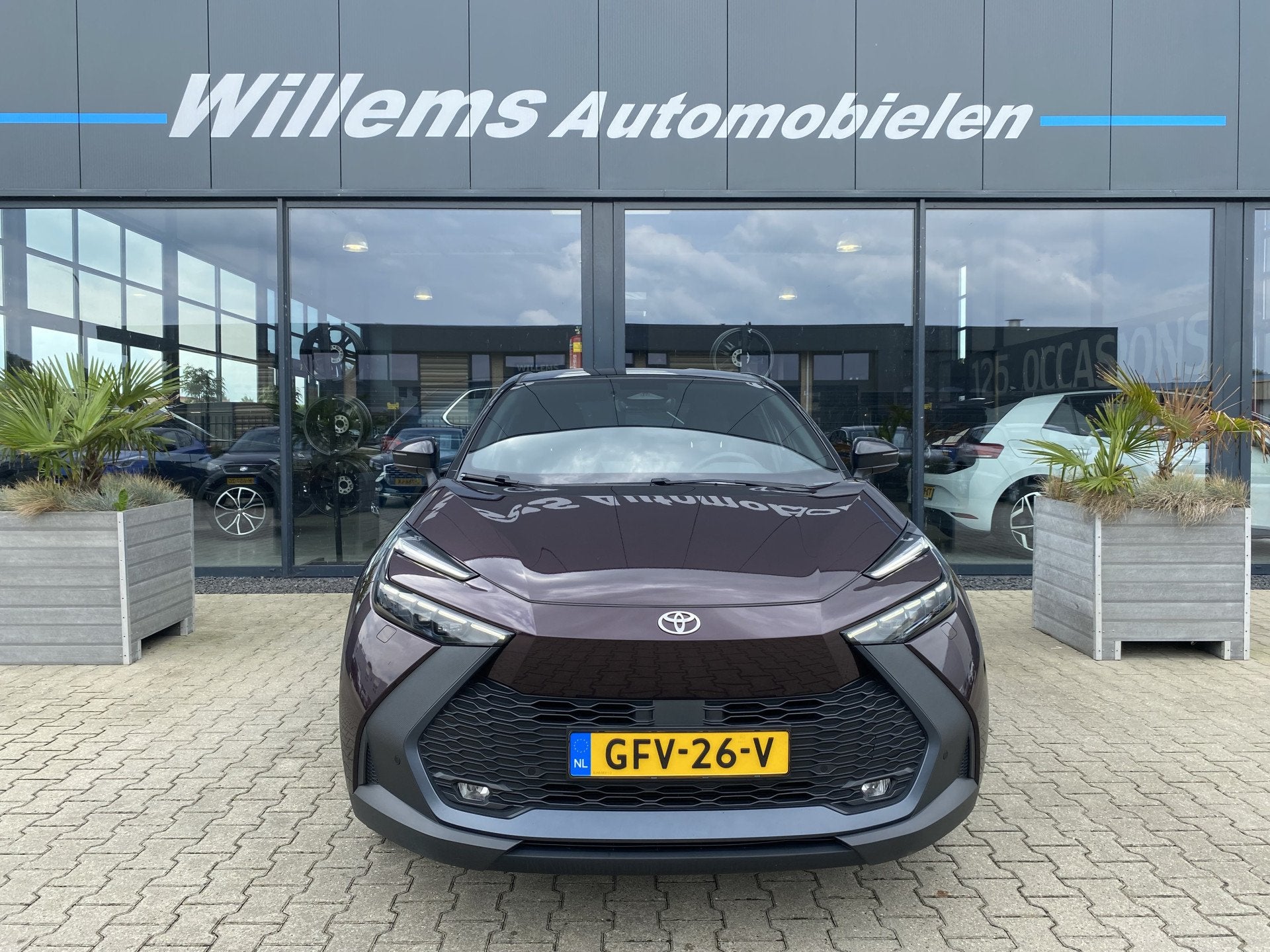 Toyota C-HR 1.8 Hybrid 140 Business Plus Navigatie , Stoelve, Auto's, Stof, Met garantie (alle), Origineel Nederlands, Bedrijf