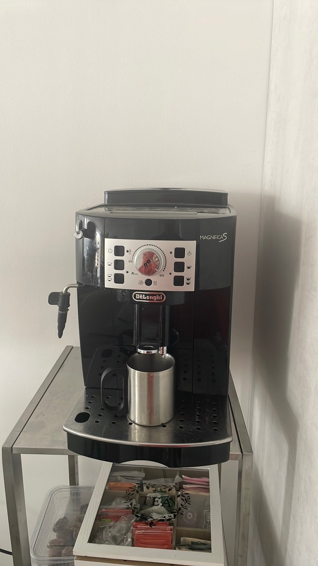 Koffiebonenmachine Delonghi magnifica s, Ophalen of Verzenden, Gebruikt, Koffiemachine