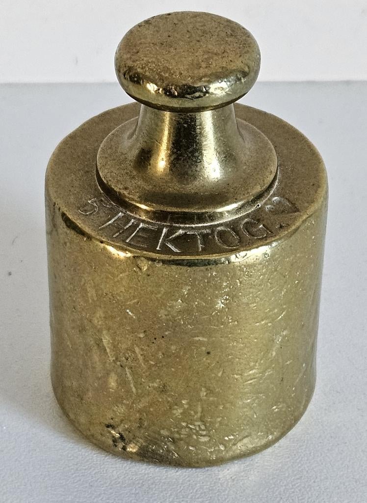 Antiek messing knopgewicht van 5 Hektogram uit 1912, Ophalen