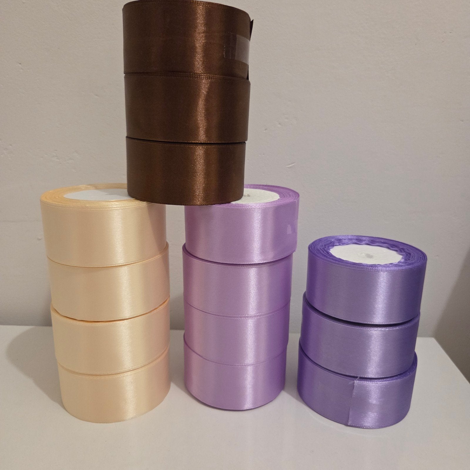 Satijnen lint 2.50 € per stuks, Hobby en Vrije tijd, Ophalen of Verzenden, Nieuw