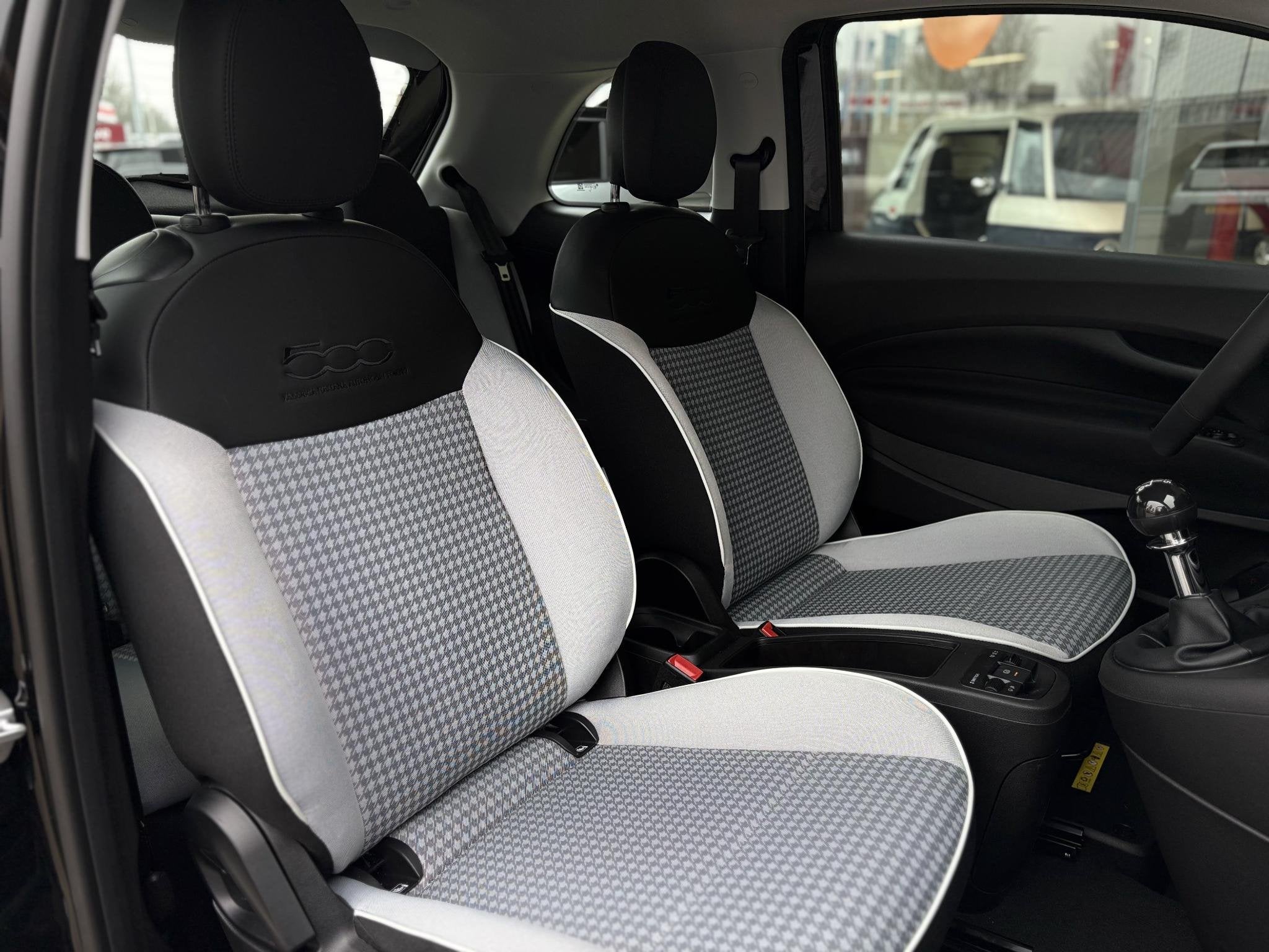 Fiat 500 1.0 Torino Launch Edition, 65 pk, Stof, Zwart, Bedrijf