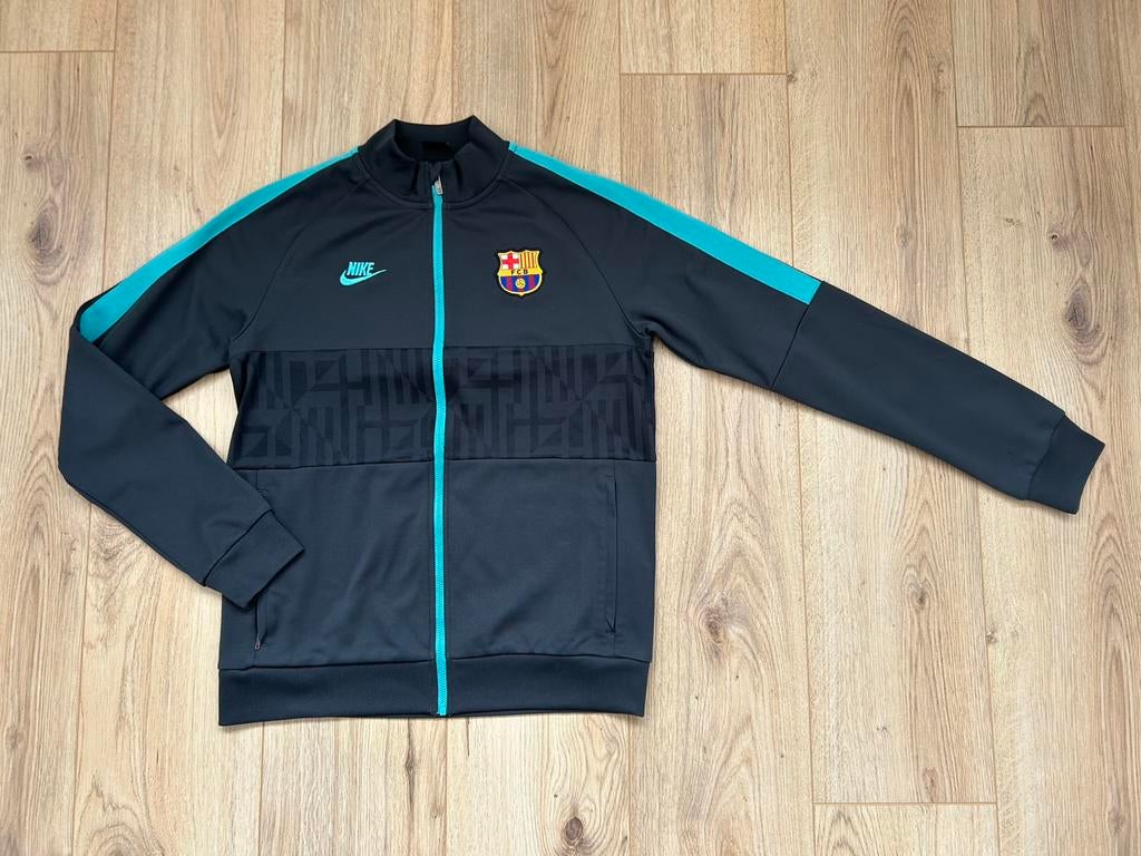 Als nieuw Nike Barcelona FCB sport vest grijs XL 158 164, Ophalen of Verzenden, Zo goed als nieuw, Jongen of Meisje, Trui of Vest