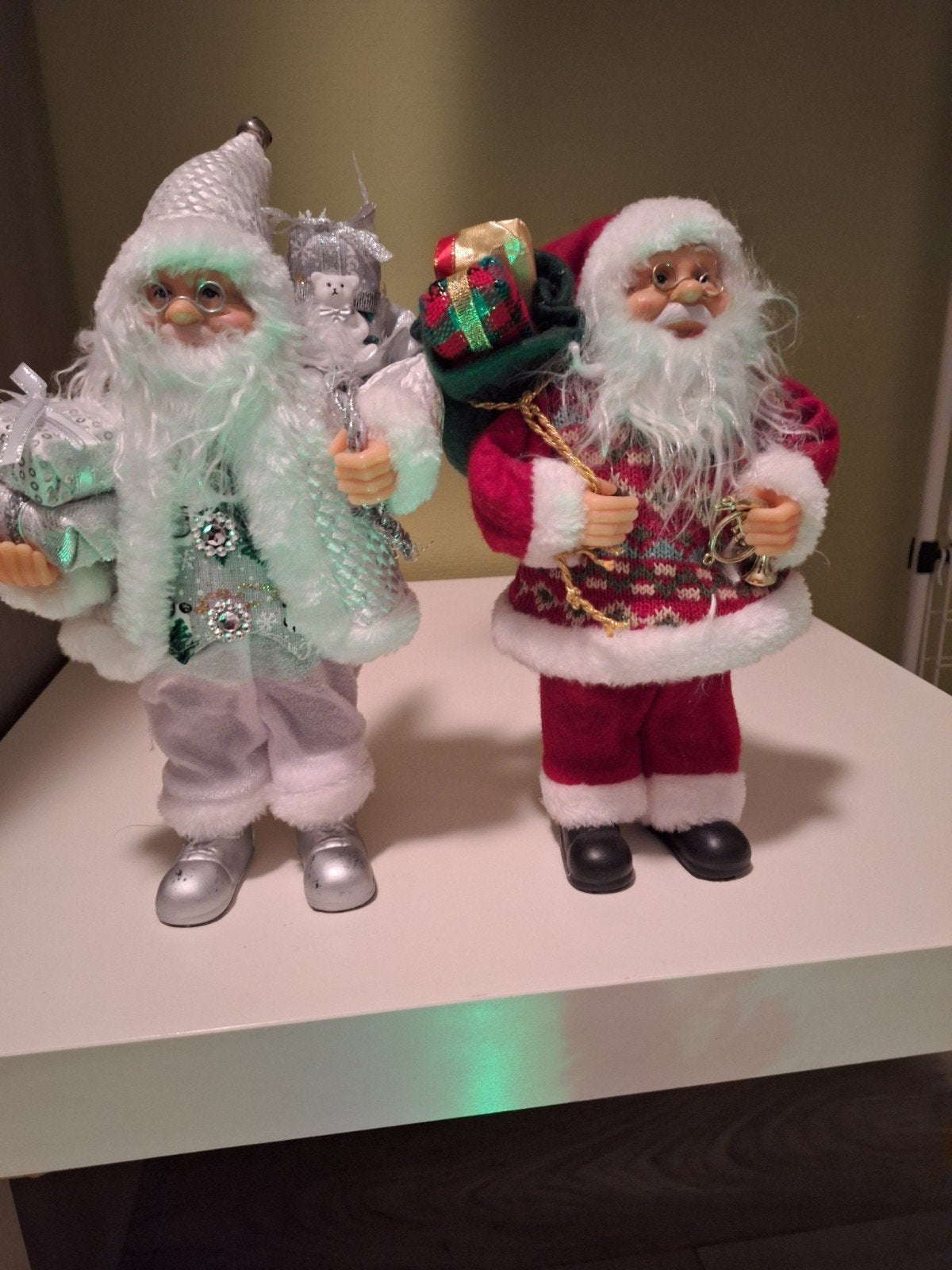 2 kleine kerst mannen zgan, Diversen, Ophalen of Verzenden