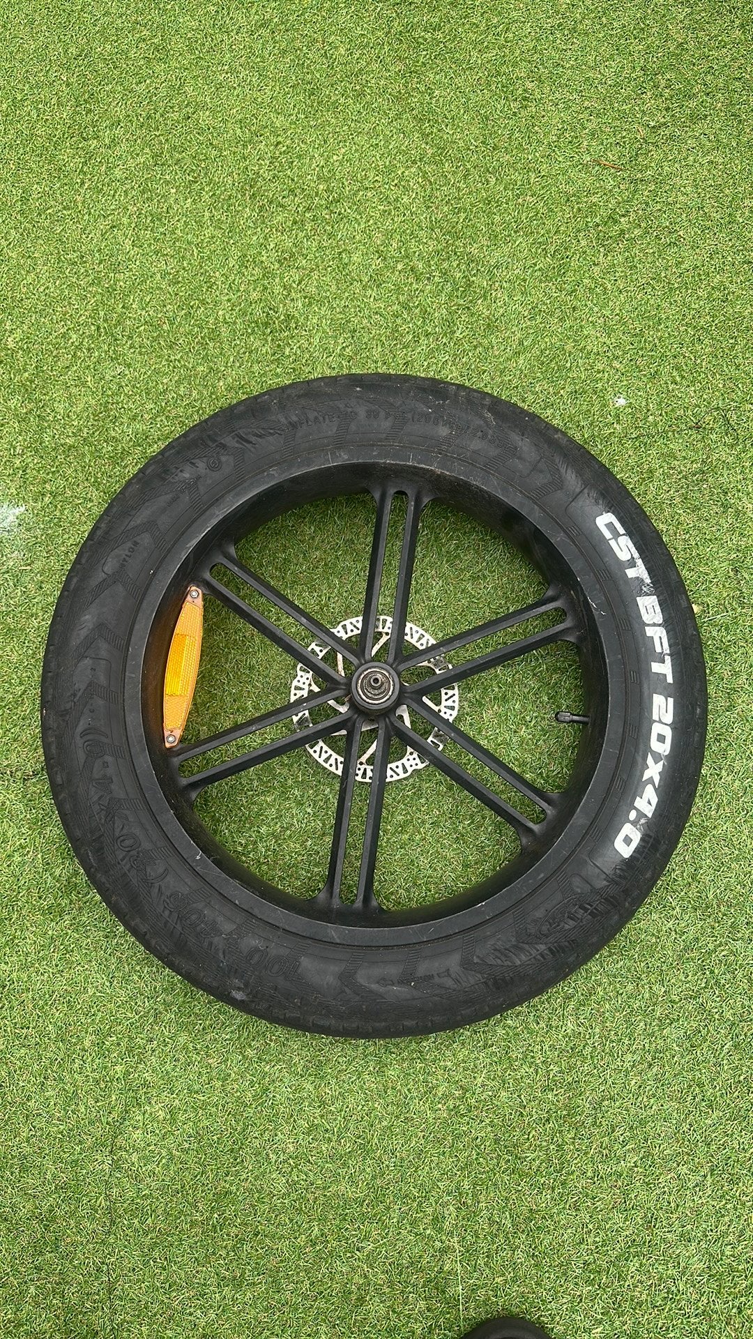 Front wheel, Ophalen, Zo goed als nieuw