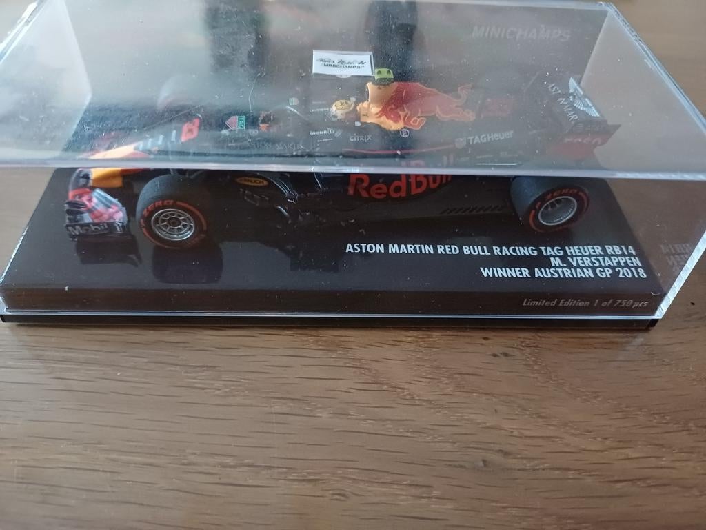 Max Verstappen RB14 winnaar Australische GP 2018 1:43, Ophalen of Verzenden, Auto, Overige merken