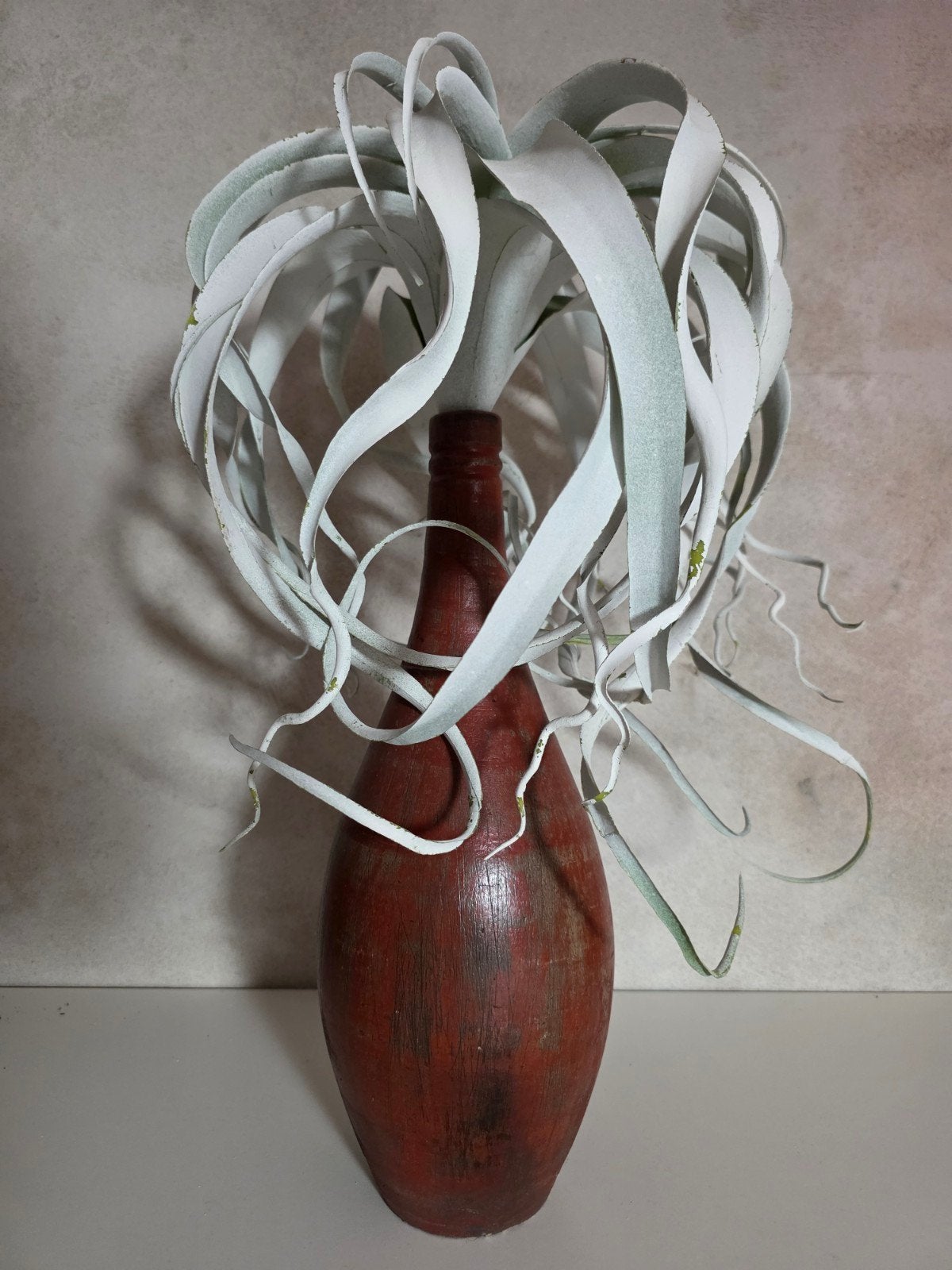 Grote Kunst tillandsia op vaas, Binnen, Nieuw, Inclusief kunstbloemen, Meerkleurig